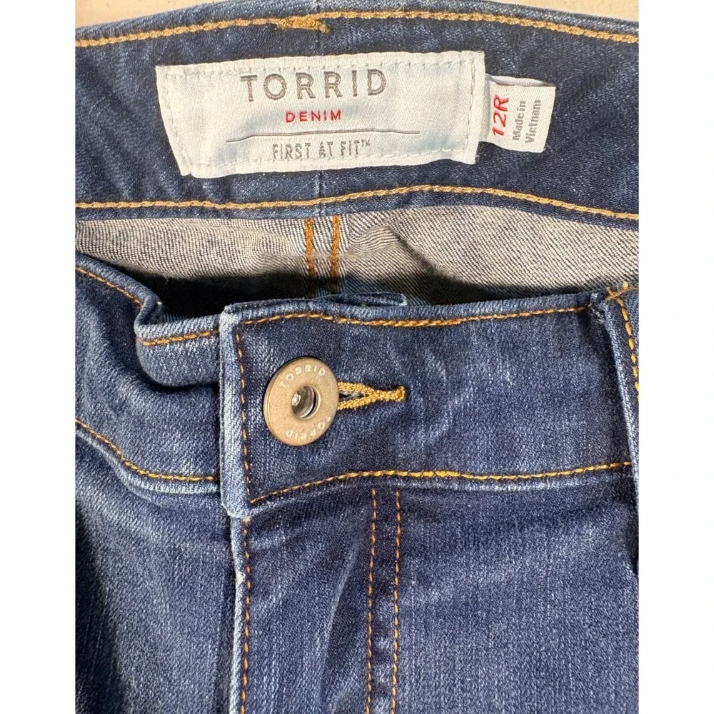 Torrid Denim First At Fit Women 12R Blue Excellent Bootcut‎ Stretch Jeans